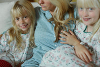 Women's Classic Pajama Set - Snowflake Stitch