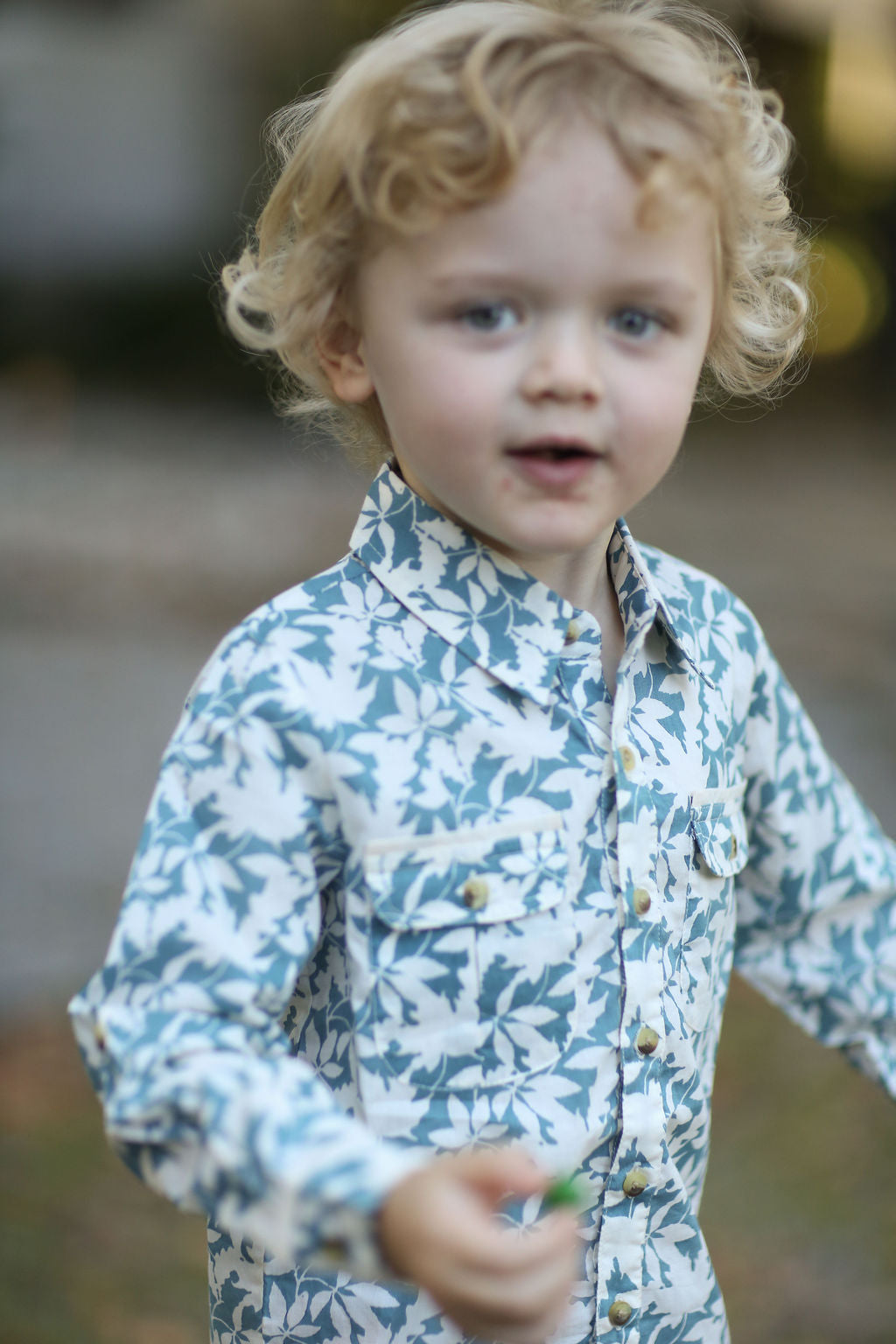 The Sea Shirt - Long Sleeve - Large Leaves - Blue