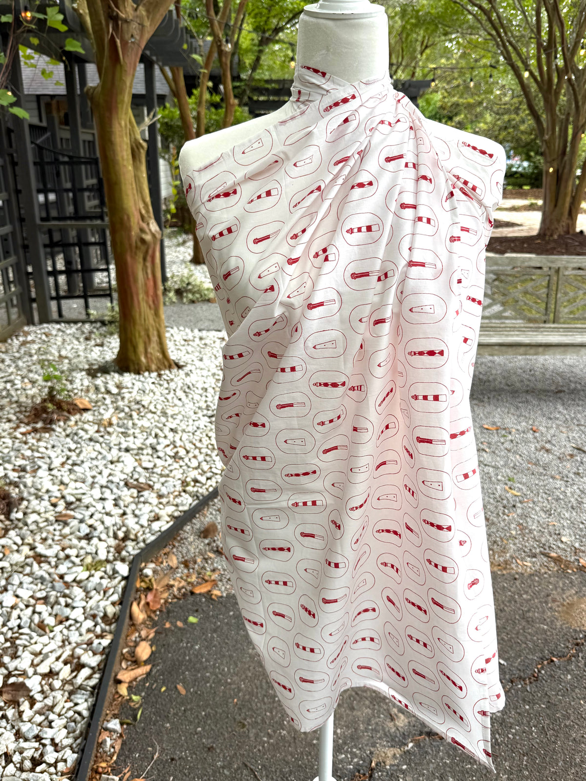 The Sarong - Lighthouse